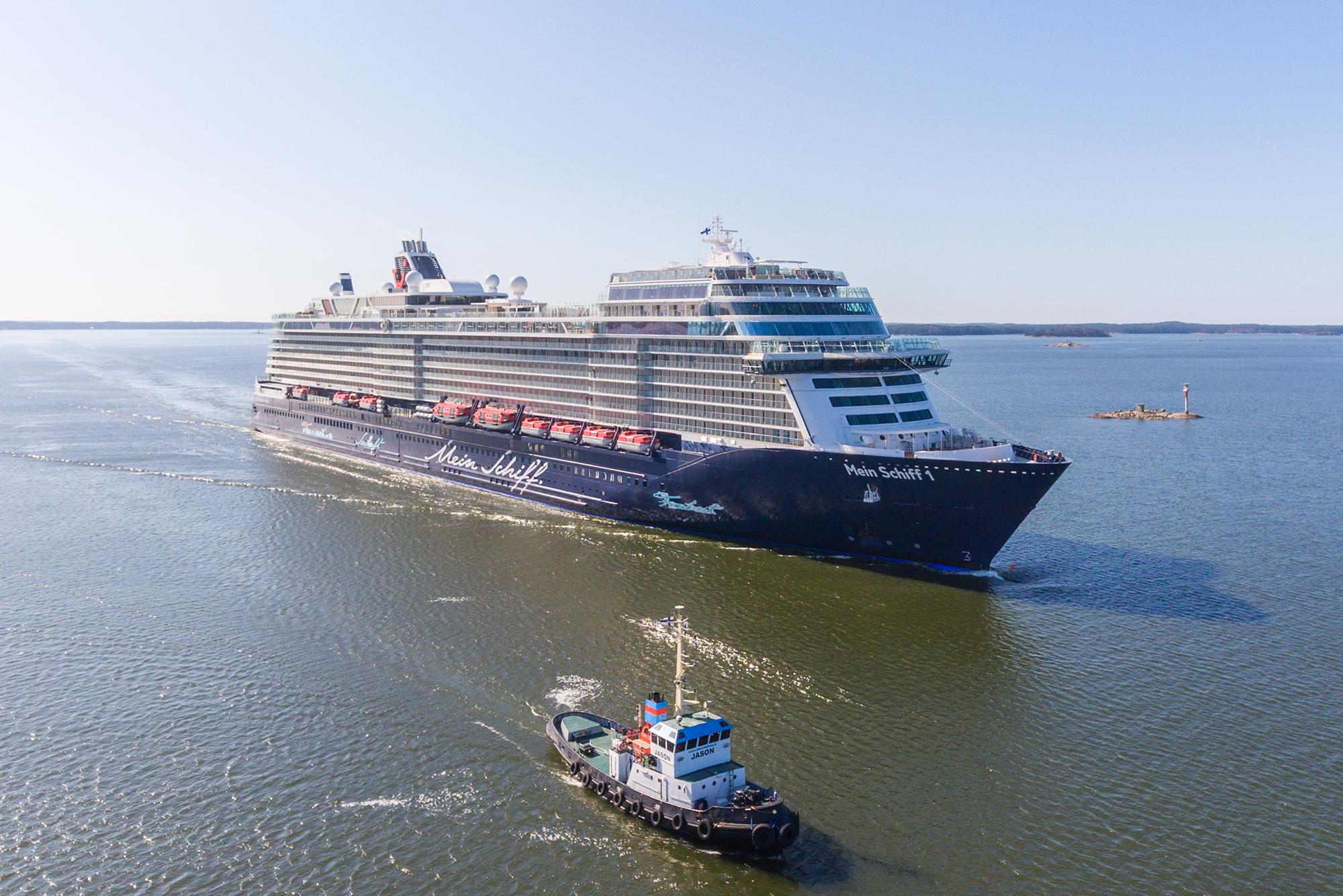 Meyer Turku delivered New Mein Schiff 1 to TUI Cruises